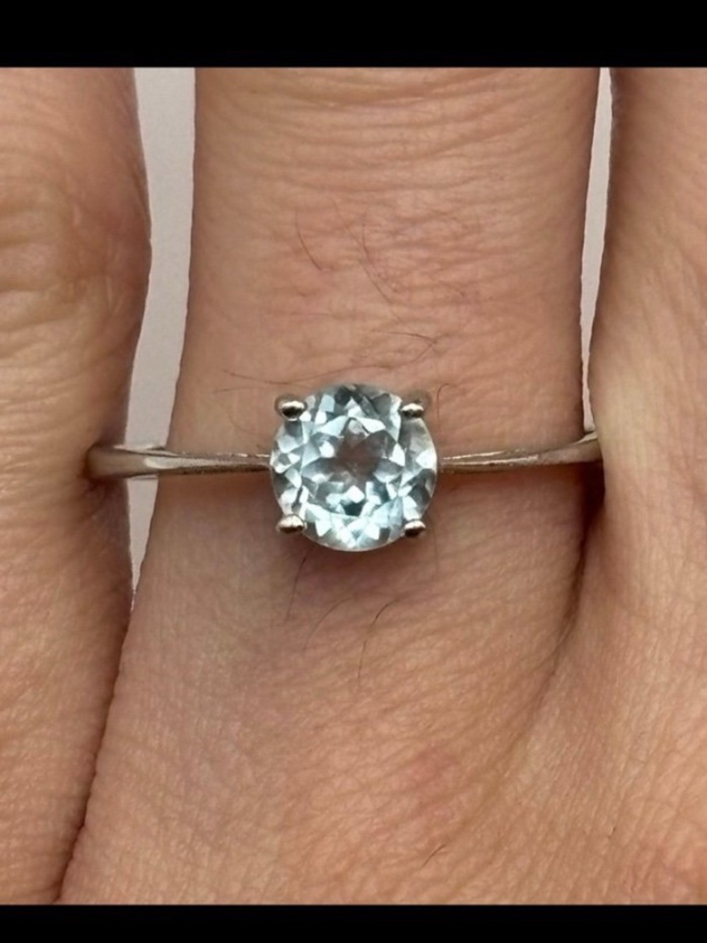 Sterling Silver Aquamarine Solitaire Ring - Pale Blue